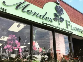 Mendez Flowers